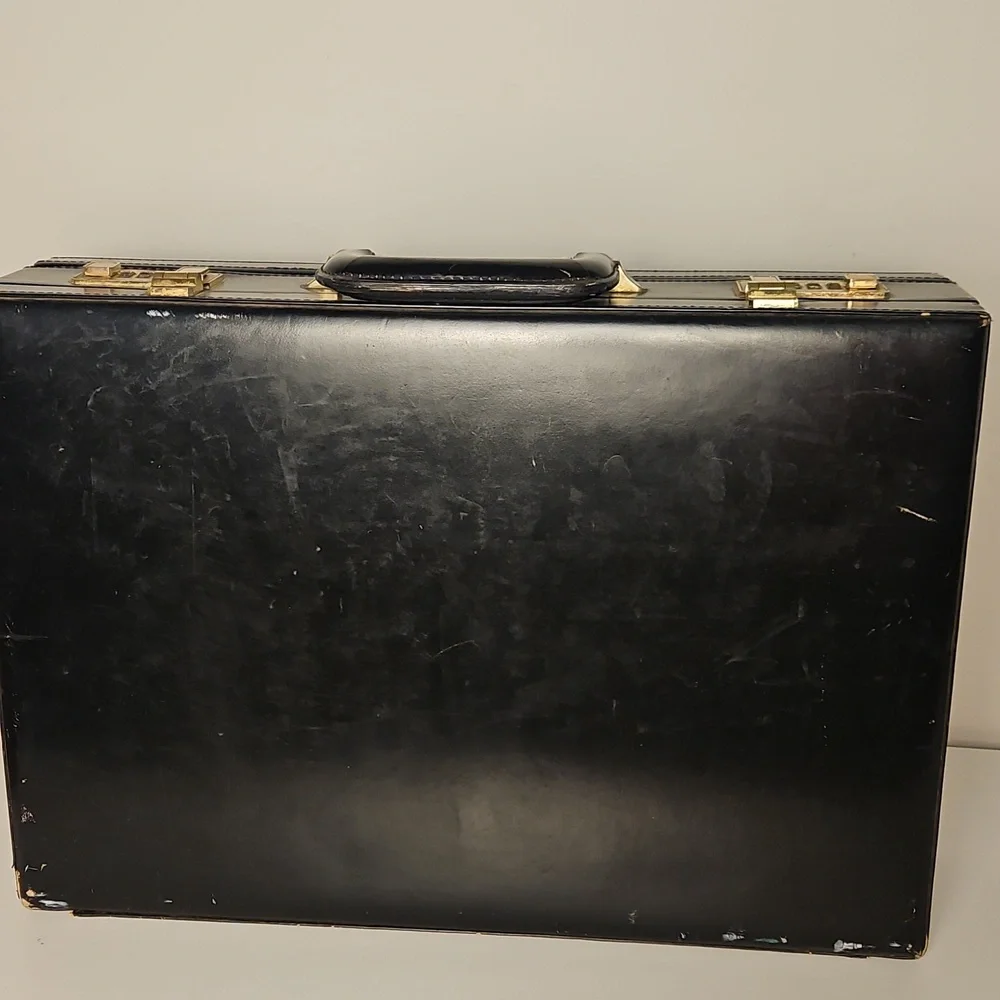 Vintage Black Presto Leather Briefcase Bag with Gold Accents Mens VTG Luggage